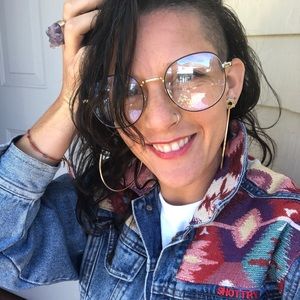 Meet your Posher, Lindsay